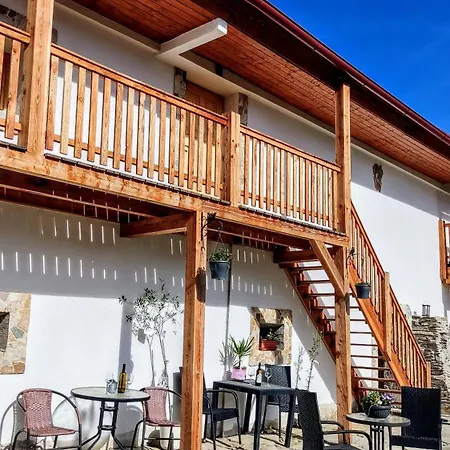 Apartament Jilova Tvrz *